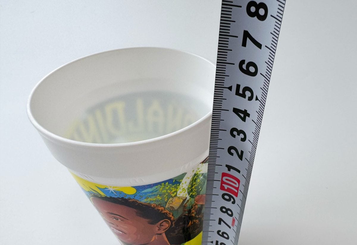 カップは縦約14㎝ほど