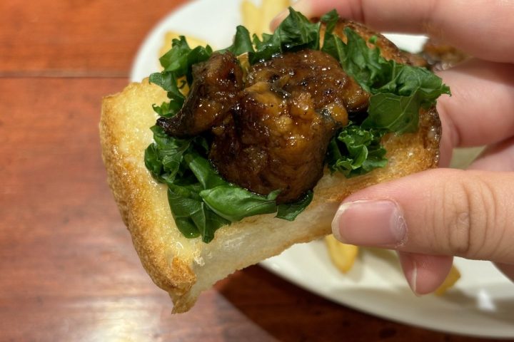 「うなぎ×ワインって合うの!?」衝撃だけど相性抜群なペアリングが勢揃い…“ロイホの新フェア”イチオシ3選をグルメ系ライターが食べ比べ