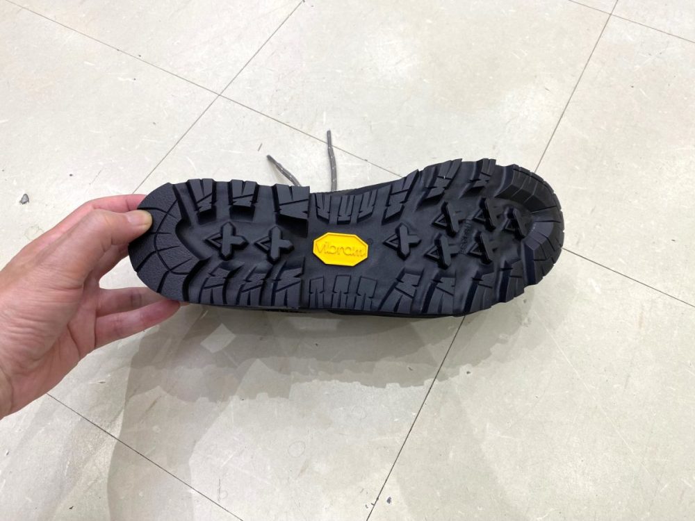 ROA HIDA LOW