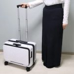 第1位　【ドンキの神発想】機内持ち込みNG⇒「2つに割ればいいじゃん！」磁石で合体!?“革命的スーツケース”が便利すぎてヤバかった！徹底レビュー