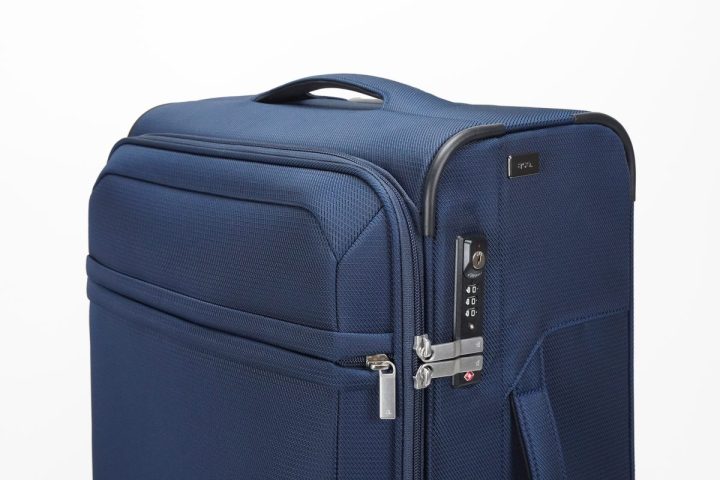 【移動のストレスをゼロ】エースの新作キャリーバッグ「テンタライトTR」が夏旅の最適解である理由は4つの優秀ギミックにあり