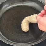 第1位　【1本約90円は価格バグ】もはや原価割れを心配するレベル…肉汁が別格すぎる業スー「生フランク」はストック買いがガチで◎