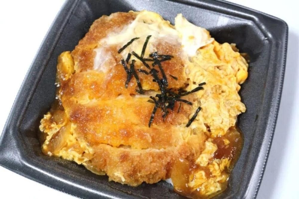 第2位　【コスパ化け物】西友で買える「トライアルの惣菜」が凄かった！299円かつ重、連日完売ビリヤニ…話題の最強3商品を徹底実食