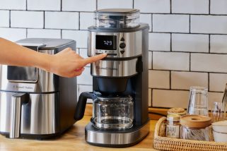 【朝のコーヒー革命】ガジェットライターが体験！豆から挽いて抽出まで全部お任せ!? ラッセルホブスの「全自動コーヒーメーカー」が優秀すぎた…
