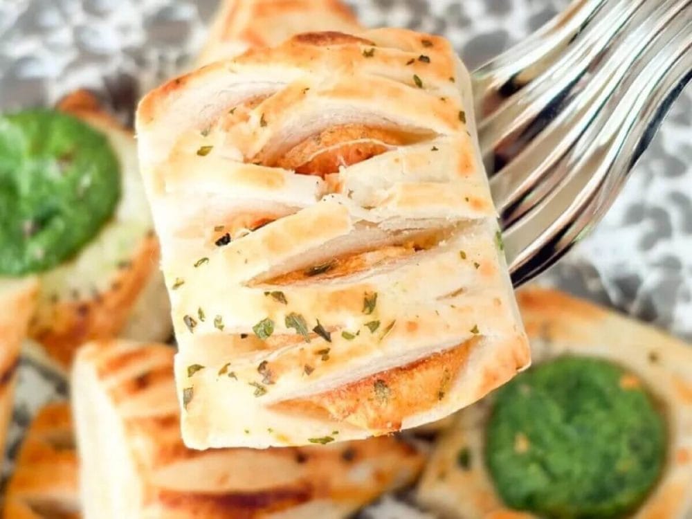 第1位　【業務スーパーで発見】フランス直輸入「惣菜パイ」が激ウマだった！焼くだけで超本格的なサクサク冷凍パイ3種を味くらべ、グルメライターが徹底レビュー