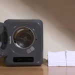 第1位　【コンセントに挿すだけ】電気代1時間15円“部屋中どこでも使える”小型衣類乾燥機を試してみたら最強だった