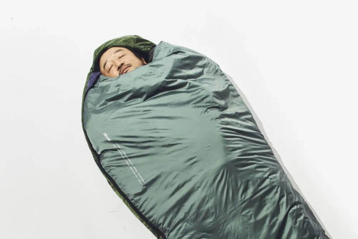 第3位 【1万円台でナンガの寝袋が!?】初の化繊モデル「ZZZ BAG 10」のフカフカ感に驚愕!初心者にもおすすめしたいコスパ最高の1枚/No.1モノ雑誌編集長のお墨付き『コレ買いです』Vol.159