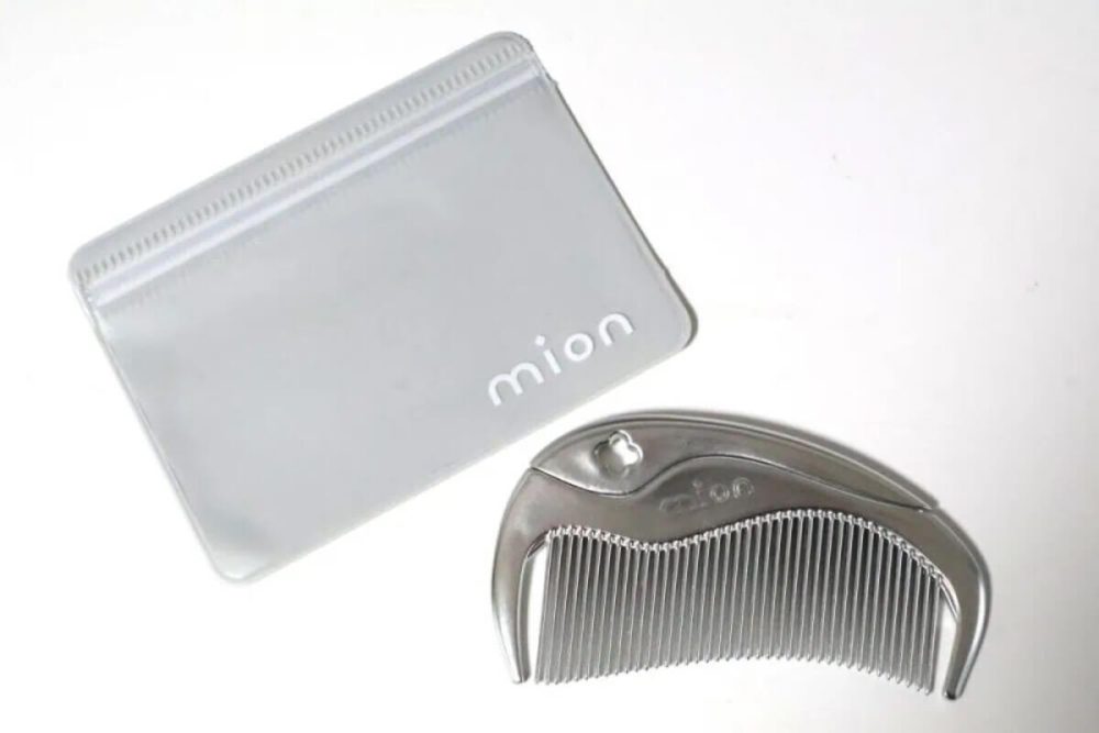第1位　【ドンキが本気出した】990円コーム「mion」があのラブクロムにそっくり!? 5000円の本家とガチ比較したら衝撃の結果に…