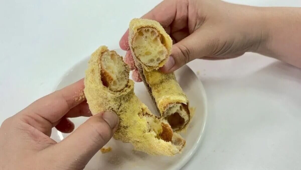 第3位 【もっちゅりん超え!?】ミスド新作の“サクふわ”に沼る!台湾発想の新食感ドーナツ『サクぽふん』2種を食べ比べレポート