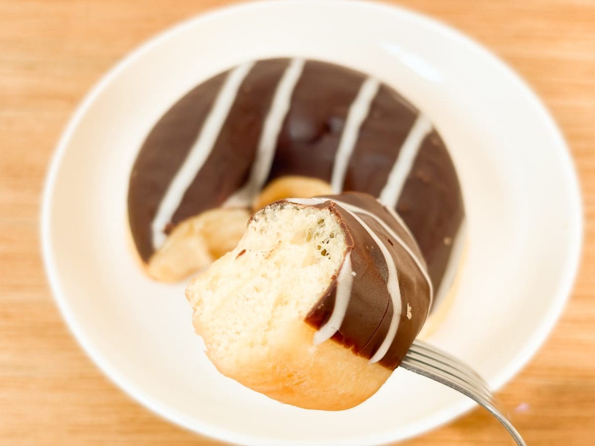 海外製なので強烈な甘さを想像していましたが、意外にも甘さ控えめで食べやすい!
