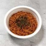 第3位　【このカップ焼きそばウマすぎる】奇跡のスガキヤ×ペヤングに高級焼肉級U.F.O.も！“規格外の進化系”ベスト3「1位は和牛の甘み×わさびの衝撃!?」
