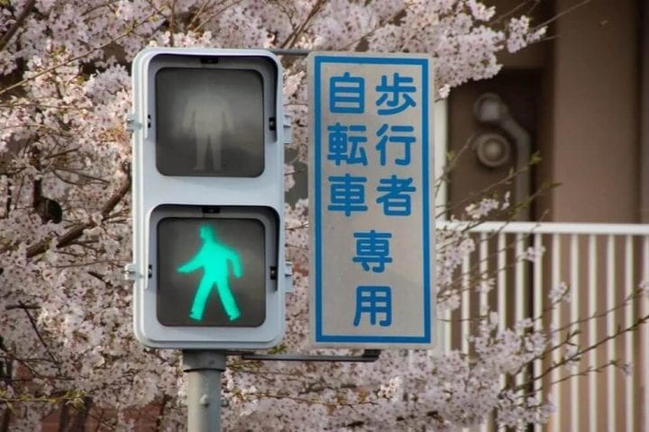 自転車の青切符「右折矢印で進むのは違法!?」迷うルールの正解、街乗り&ちょい乗りに最強“128km走れる”ヤマハミニベロ…ほか【自転車の人気記事ランキングベスト3】(2026年5月版)