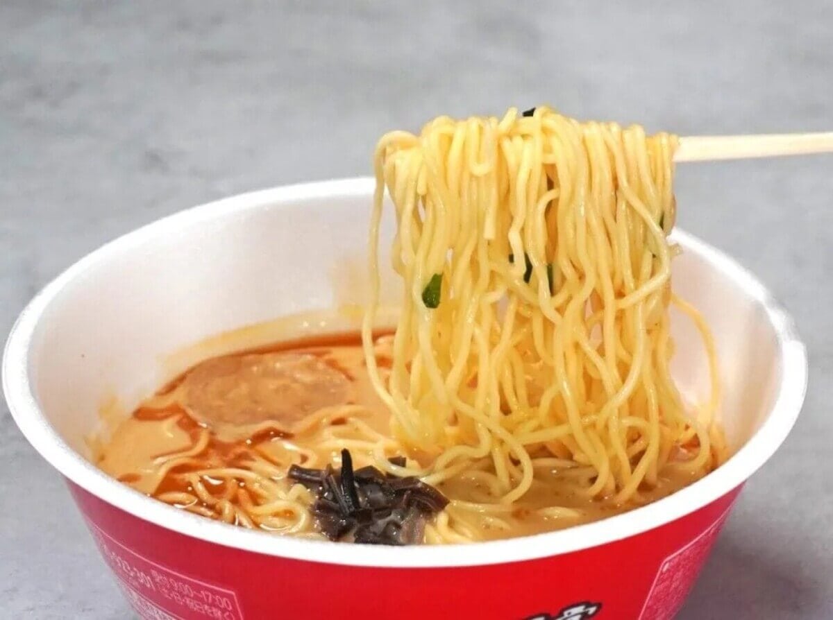 即席麺マニア絶賛「衝撃の1位」名店再現＆鬼才コラボ、一口で理性が