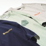 マーモット　奥から：アーカイブ ダスク Tシャツ、ブレシング オブ ネイチャー Tシャツ、アーカイブ パックス Tシャツ