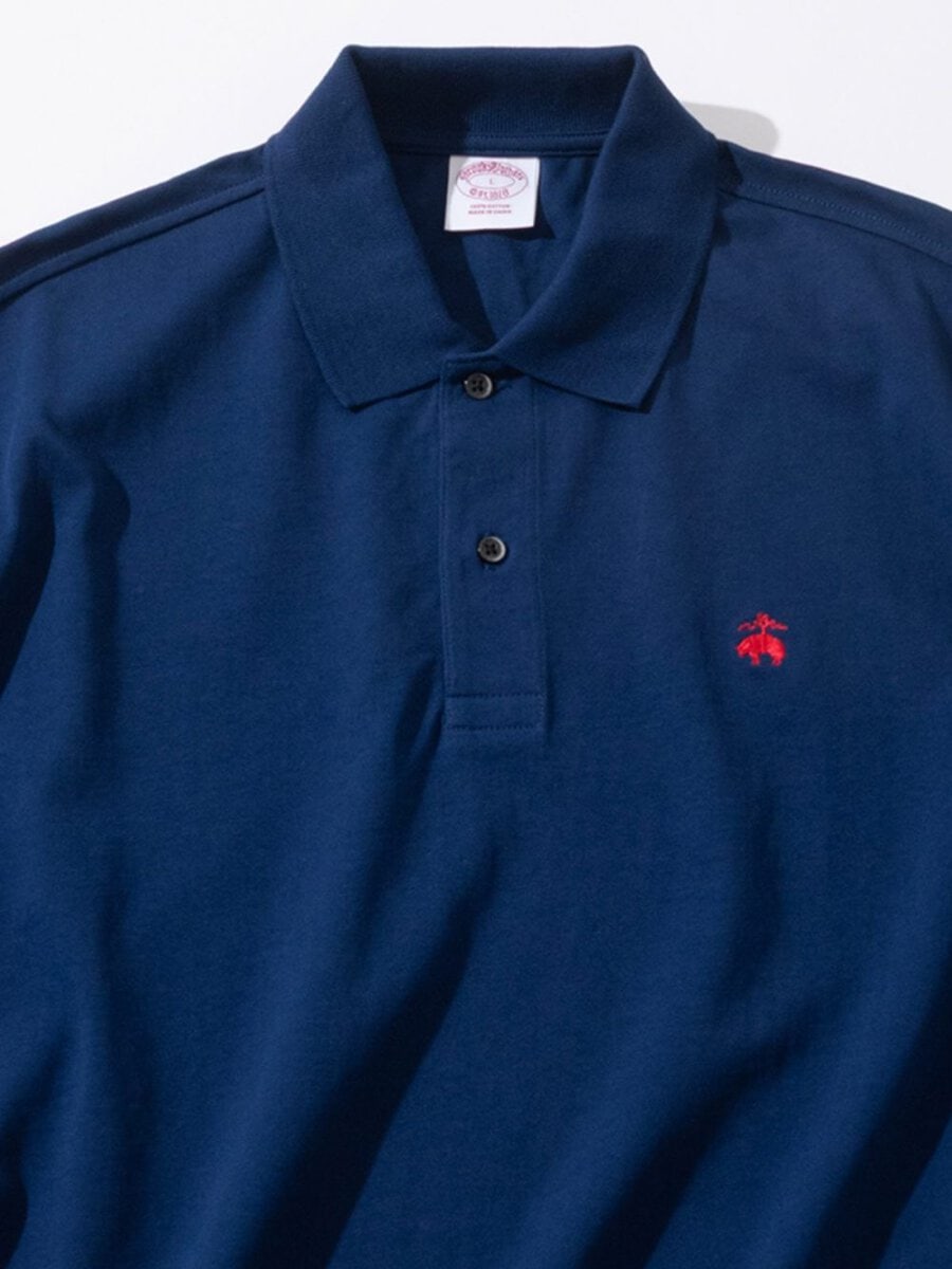 ホワイトとネイビーは胸元の「Golden Fleece」刺しゅうの配色を変更