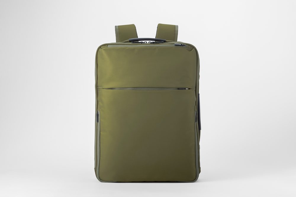エース「ガジェタブルR」￥25,300～30,800／11～19（23）ℓ