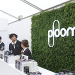 大阪の音楽フェス会場のPloomブースとスタッフ.