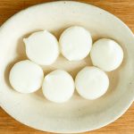 「みるく大福」は小粒なのでペロリといけちゃいそうかなあと思ったので、6個を自然解凍
