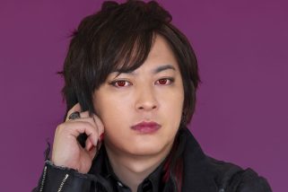 「仮面ライダーガヴに出演中」ランゴ・ストマック役の塚本高史に“今欲しいモノ”“こだわり”を聞いたら平成男子世代に刺さりまくった！『BEAMS特撮部』