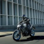 街乗りからツーリング、スポーツライドといったさまざまなシーンにマッチし、ライダーに快適性と安心感を与えてくれるモデル。