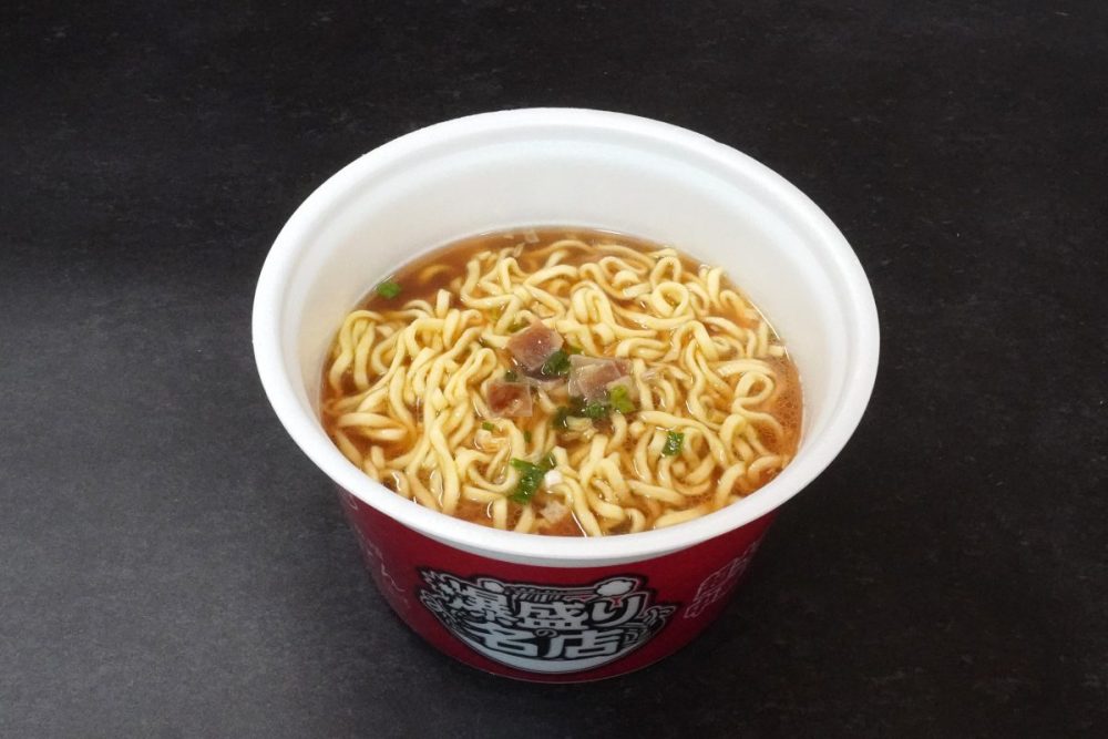 エースコック 爆盛りの名店 べんてん監修 超大盛り中華そば