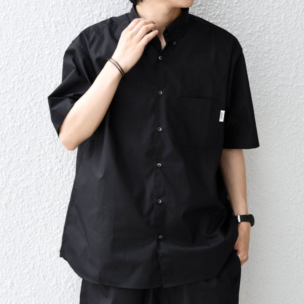 コールマン「別注ZERO-TEX®ボタンダウン ポケットシャツ」￥9,900