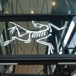 【シエラカップ先着プレゼントも用意】アークテリクス神田店が移転！　神田スクエア内に没入感たっぷりの新拠点を開業