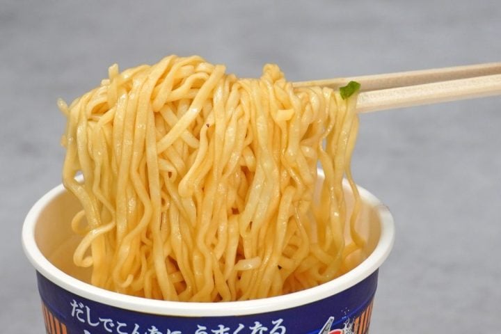 「このカップ麺、ガチうまで背徳感あり」第二次だしブームに乗った日清の新作“だし仕込カップヌードル”が贅沢すぎで最高だった！