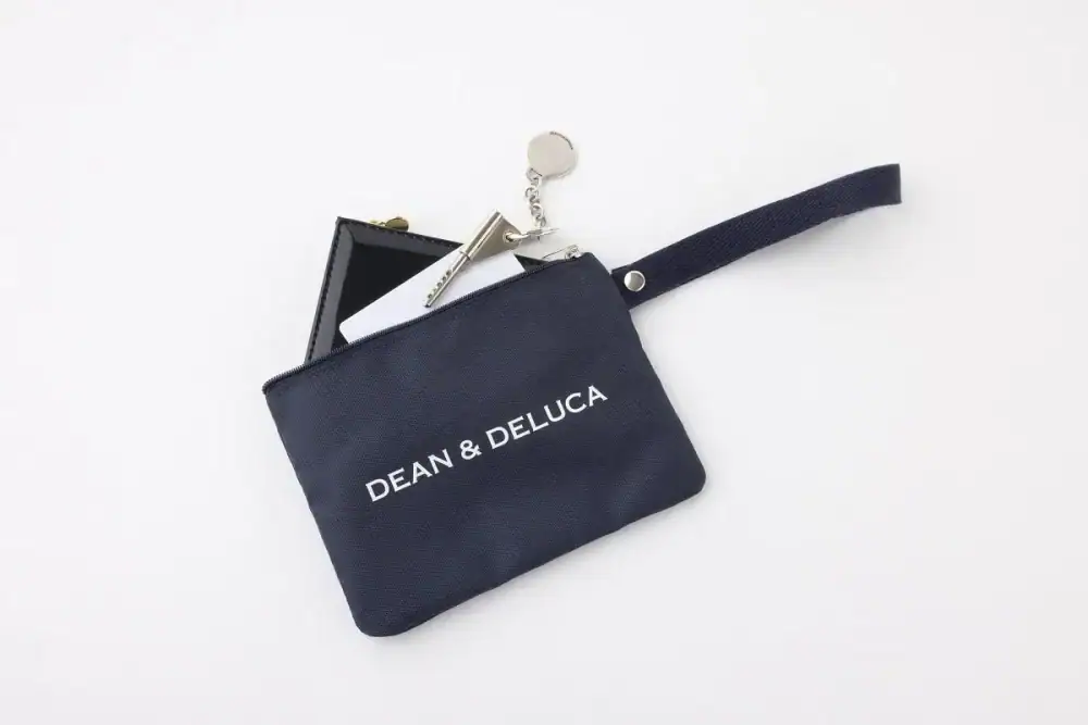 第2位 【争奪戦必至】GLOW8月・9月合併号にあの「DEAN & DELUCA」付録が帰ってきた! 大容量バッグとポーチの豪華すぎる2点セット