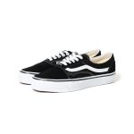 VANS「別注Skool Era」¥15,400