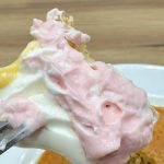 パンケーキの温かさと冷たいミルクジェラートや桃果実のバランスも最高