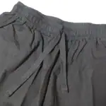 第1位 【ファミマの服が凄い】高見え「綿麻素材シリーズ」がコスパよすぎ！“わざわざ”買いたいコンビニエンスウェア新作をガチレビュー。UVカットの機能キャップやTシャツほか