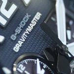 光の反射を抑えるマットダイアル