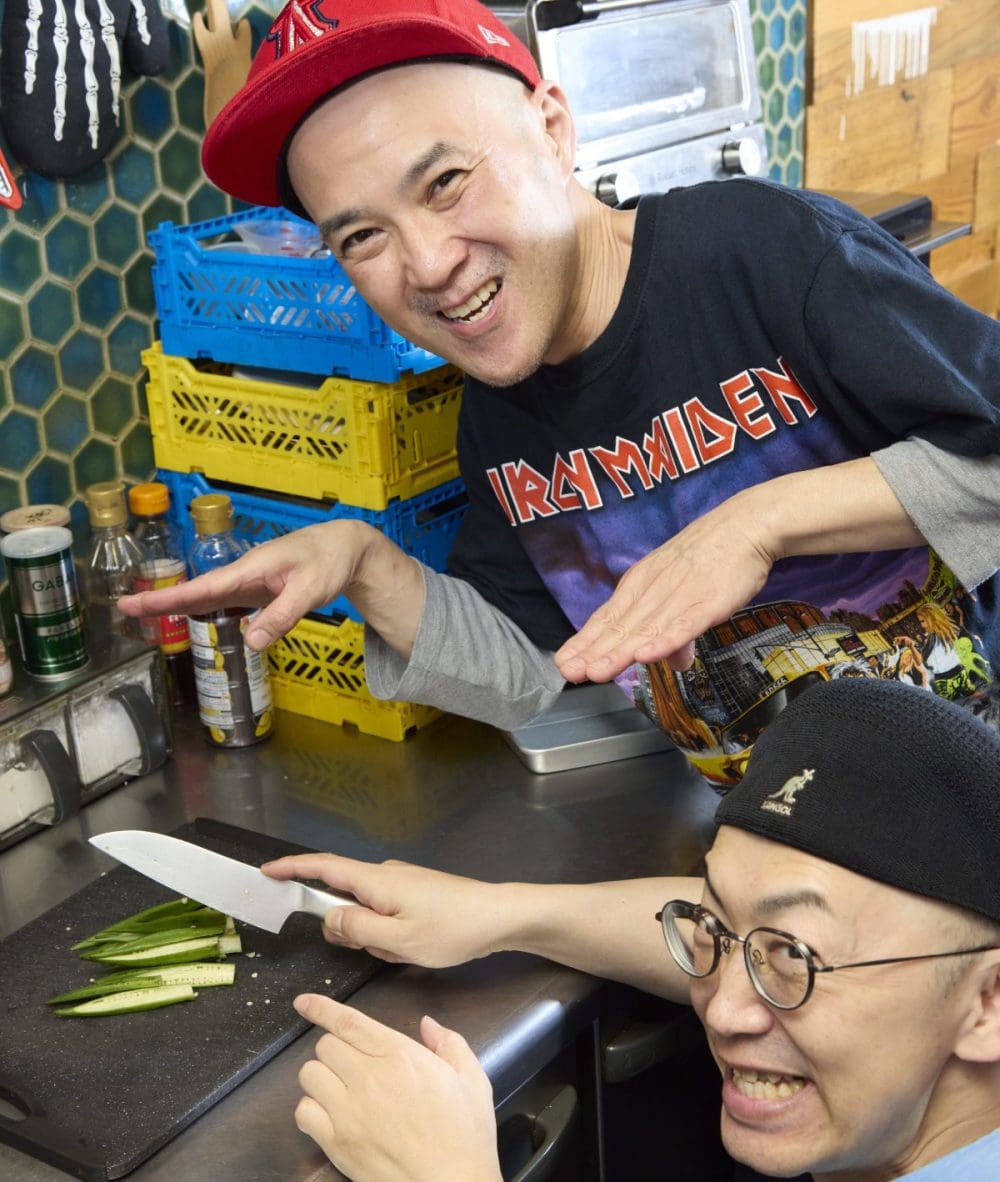 STEP1 豚バラとオクラを切り調味料を混ぜる