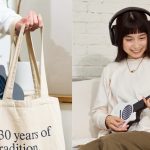 ウクレレよりも小さな全長38cmというコンパクトサイズ。重量も450gと軽いので、いつでもどこへで持ち出せる