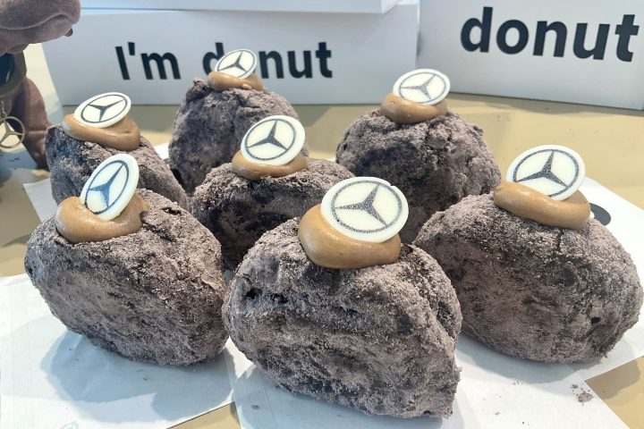 【表参道に新名所】I'mdonut?やバーも!メルセデス・ベンツの新施設が想像以上に使える場所だった。「Mercedes-BenzSTUDIOTOKYO」体験レポ