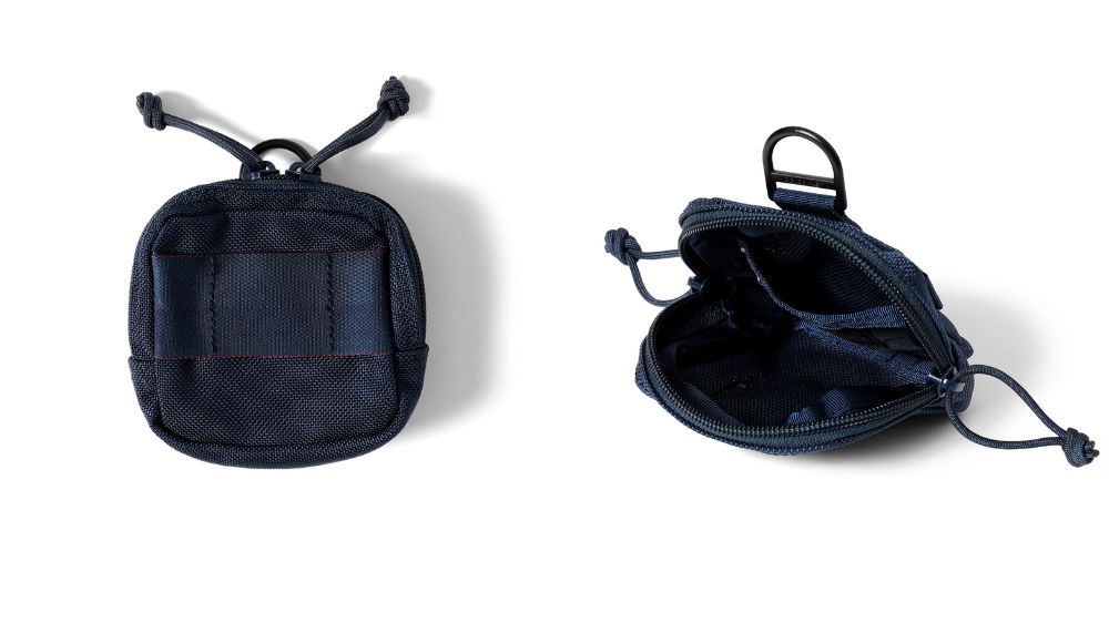 BRIEFING × BEAMS PLUS「Pod Pouch」¥16,500/3色展開