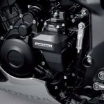 「Honda E-Clutch」は、TBW(スロットルバイワイヤ)と連携によって、変速ショック低減やライディングモードの選択も可能となり、「走りそのものに集中するシーンで得られる、より一層の充実感」を叶えてくれる