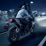 「CBR400R FOUR E-Clutch」は、走りに集中する際のライダーに与える充実感が追求され、”走る”歓びと楽しさを感じさせてくれる一台
