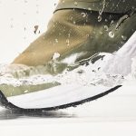 ソールは接地面から4㎝まで防水性があり、浅めの水たまりでも水が染み込む心配はなし