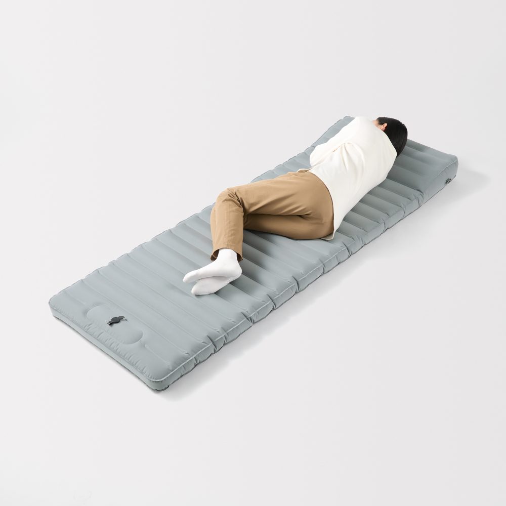 無印良品　空気でできたマットレス