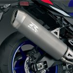 GSX-Rロゴを配したマフラー