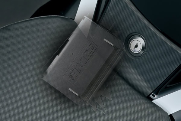 ETC2.0車載器も標準で装備