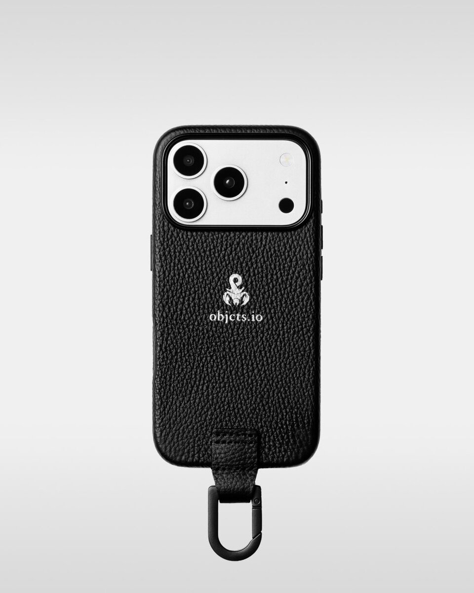 objcts.io「objcts.io × SOPHNET.（カラビナ付iPhoneケース）」￥12,100
