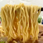 第1位　「このインスタントラーメン、爆うま」即席麺マニアおすすめ“暑い夏にこそ食べてほしい”スタミナ満点のご当地袋麺3選