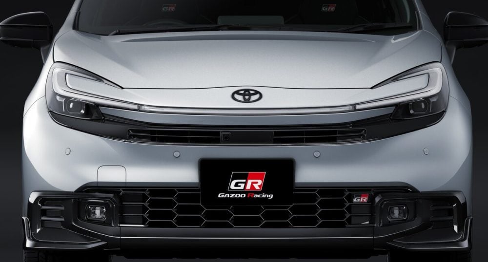 GRならではの機能パーツやパフォーマンスを感じさせるデザイン