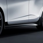 ブラックの専用ロッカーモールディング