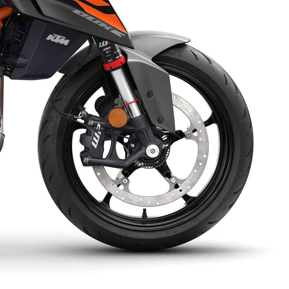 43 mm WP製 APEXオープンカートリッジ・フロントフォークと4ピストンラジアルのWP FCR4ブレーキキャリパーを装備