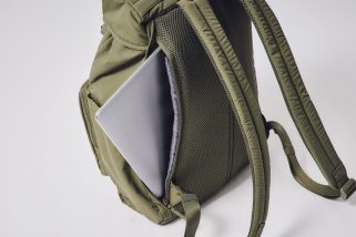 【ユニクロのこれは買い】広報担当が本気で選んだ“使える名品”ベスト3！感動パンツ・バッグほか