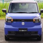 軽自動車なのでコンパクトではあるのだが、車高は高めなので小さくは感じない